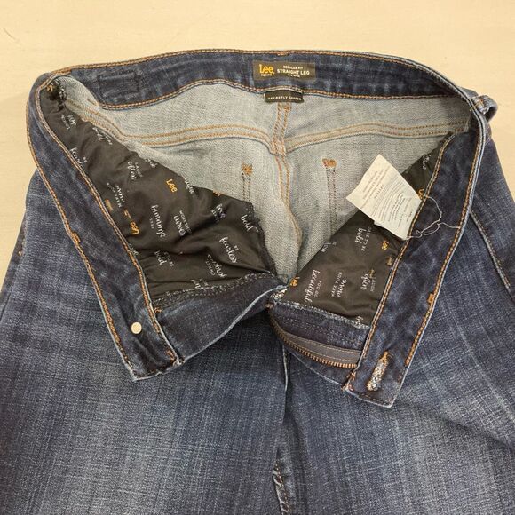 Lee Jeans Women’s 12P Blue Denim Mid Rise Regular Fit Straight Leg Classic - Picture 5 of 11